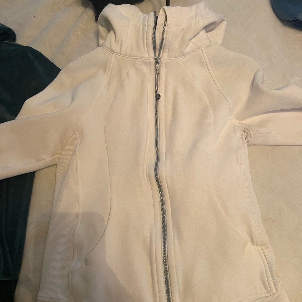 white lulu lemon zip up
